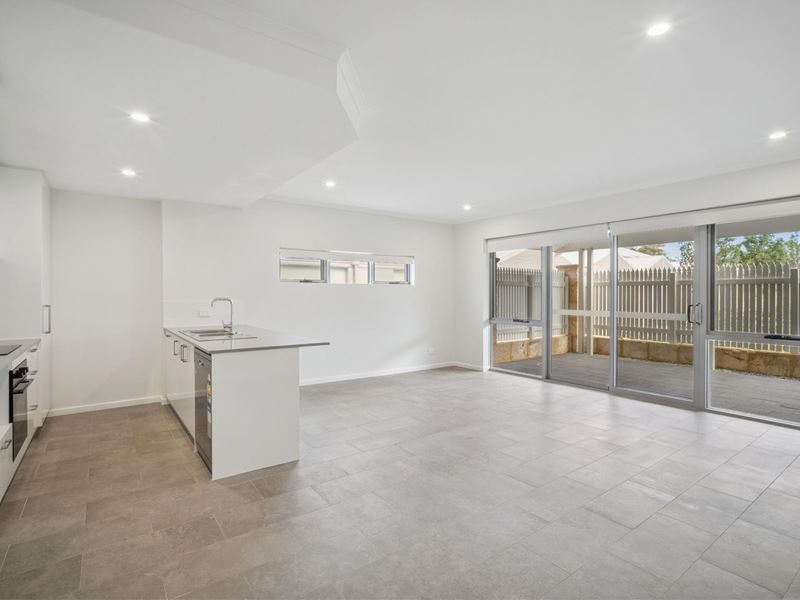 3/28 Teacher Loop, Bellevue WA 6056