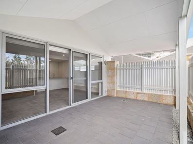 3/28 Teacher Loop, Bellevue WA 6056
