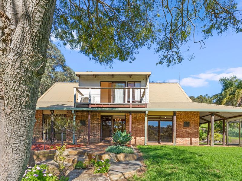 640 Collie River  Road, Burekup WA 6227