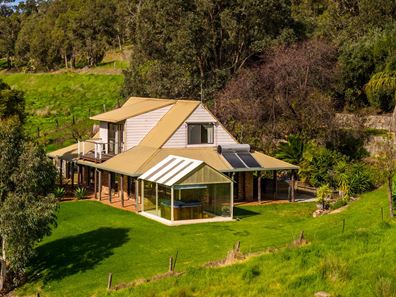 640 Collie River  Road, Burekup WA 6227