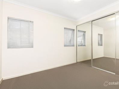 102/7 Streatham Street, Beckenham WA 6107