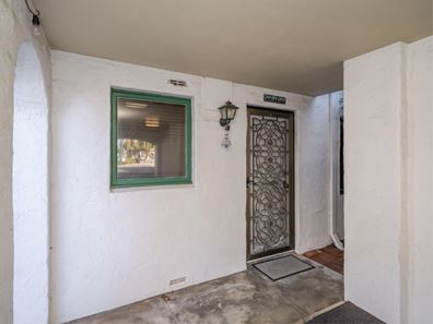 1/300-302 Cambridge Street, Wembley WA 6014