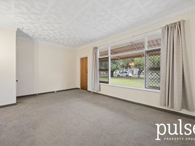 23 Massey Street, Rossmoyne WA 6148
