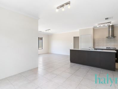 292B Adelaide Street, High Wycombe WA 6057