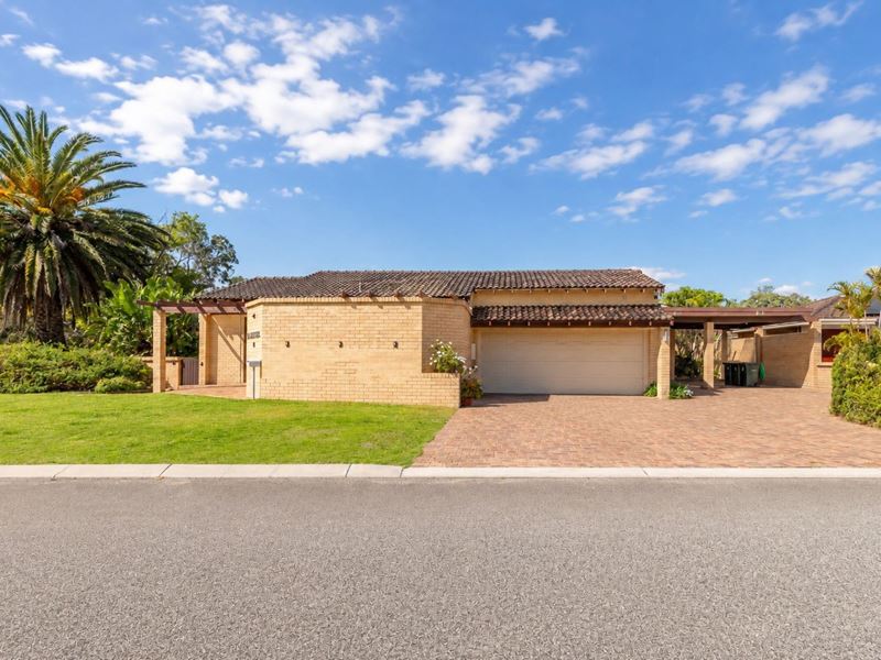 5 Lakeside Road, Churchlands WA 6018