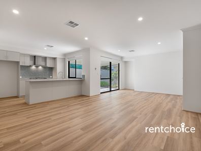 1/60 Hartfield St, Queens Park WA 6107
