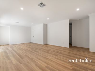 1/60 Hartfield St, Queens Park WA 6107