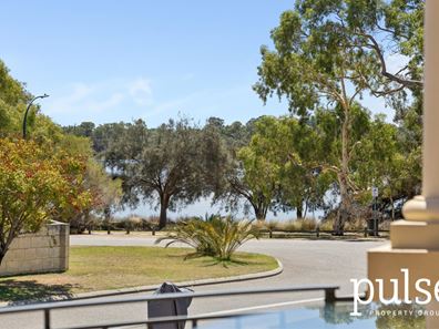 287 Riverton Drive N, Shelley WA 6148