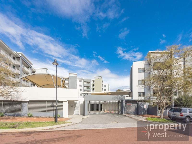 25/2 Walsh Loop, Joondalup WA 6027