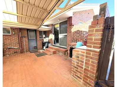 16 Hakea Street, Tarcoola Beach WA 6530