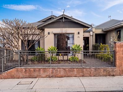 21 Coldstream Pass, Ellenbrook WA 6069