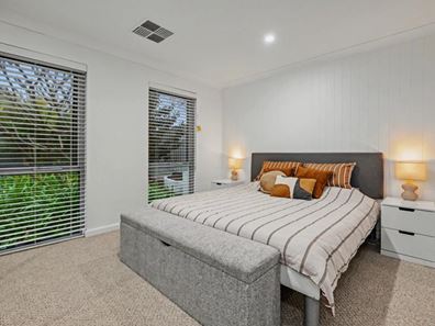 112 Eglinton Crescent, Hamersley WA 6022
