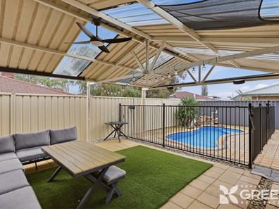 22 Luderick Grove, Warnbro WA 6169