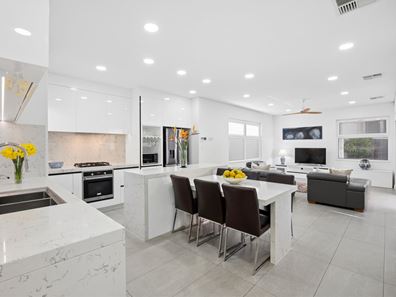 2/85 Wray Avenue, Fremantle WA 6160