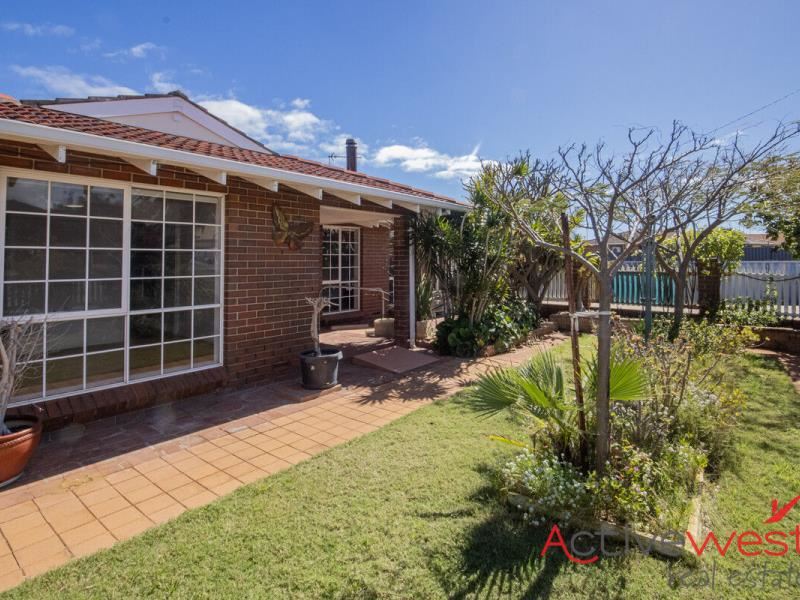 28 Glass Crescent, Mahomets Flats WA 6530