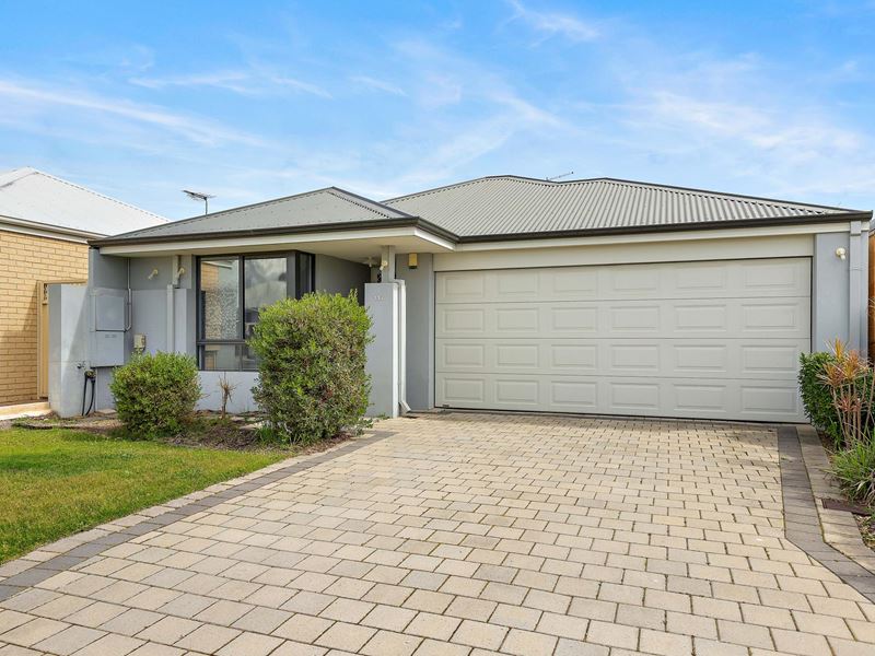 117 Sapphire Chase, Wellard WA 6170