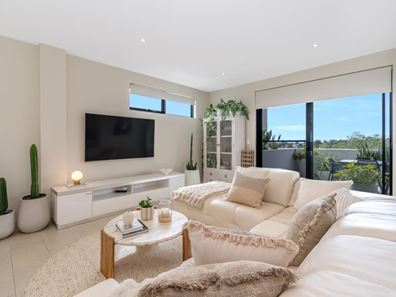 3/136 Riseley Street, Booragoon WA 6154