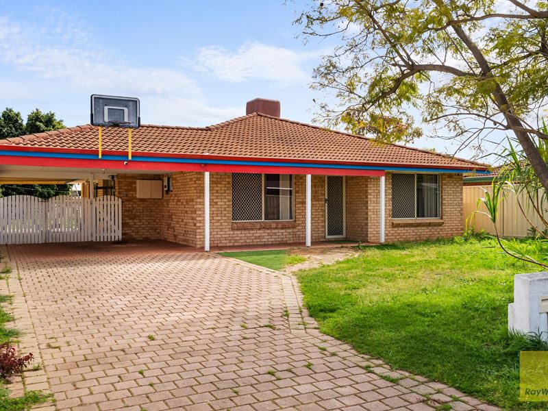 17 Quondong Close, Kenwick WA 6107
