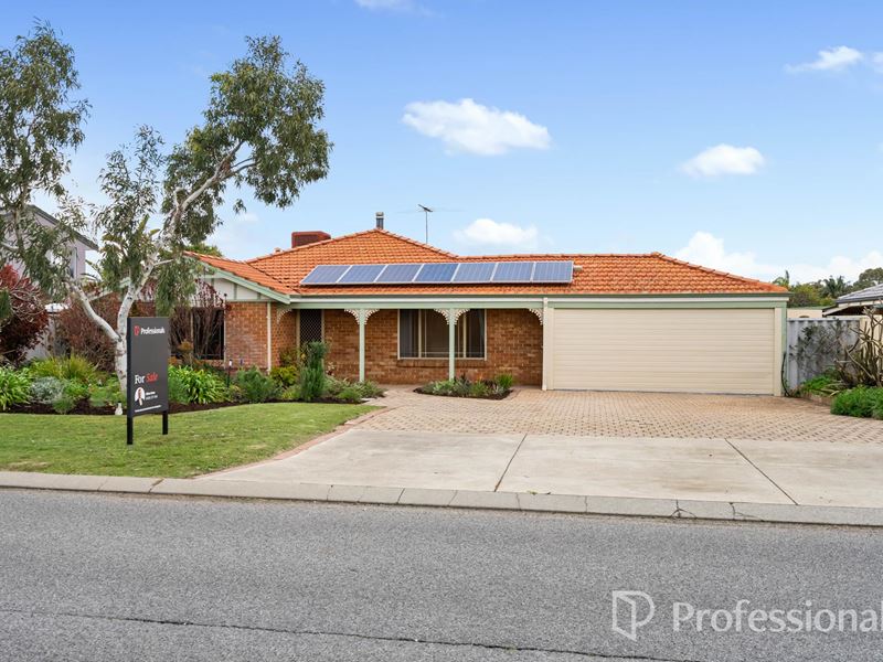 42 Jamaican Road, Waikiki WA 6169