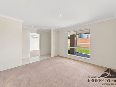 48 Ocean Queen Drive, Wandina WA 6530
