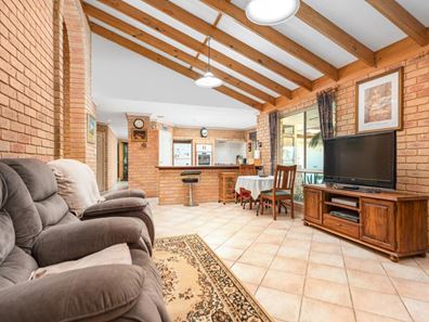 14 Norman Street, Mount Tarcoola WA 6530