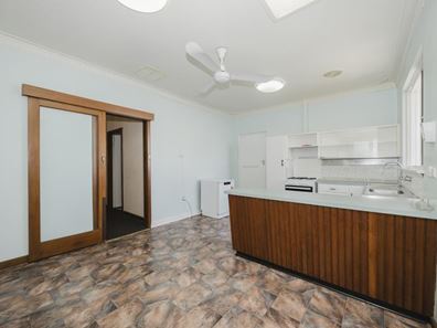 13 Hornsby Street, Melville WA 6156