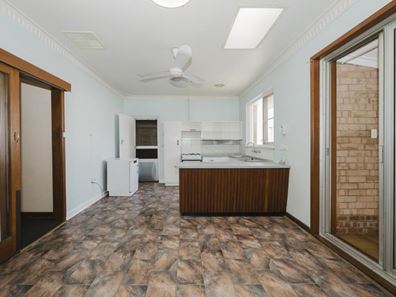 13 Hornsby Street, Melville WA 6156