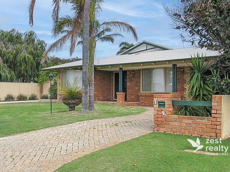 1 Richard Close, Waikiki WA 6169