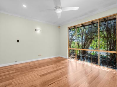 34 Huntingdale Crescent, Connolly WA 6027