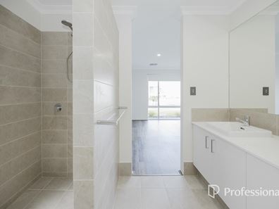 14 Cove Road, Alkimos WA 6038