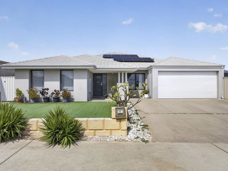 4 Lennox Drive, Secret Harbour WA 6173