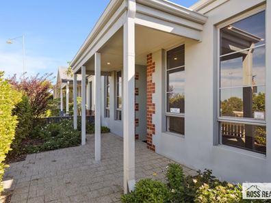 2/88 Santorini Promenade, Alkimos WA 6038