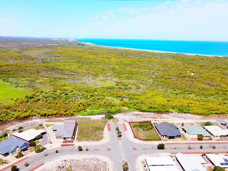 Lot 1220, 20 Moonlight Crescent, Jurien Bay WA 6516