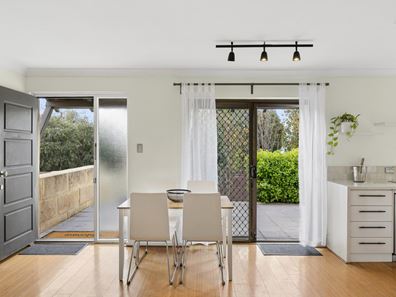 2/57 Stuart Street, Maylands WA 6051