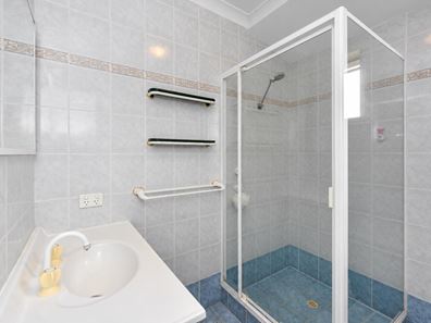 4/175 Fern Road, Wilson WA 6107