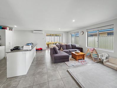 12 Driftwood Road, Sunset Beach WA 6530