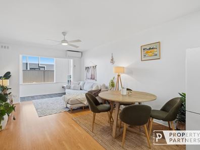 2/7 Ventnor Street, Scarborough WA 6019