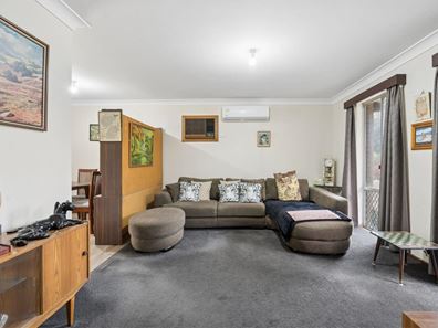 10 Munden Place, Kelmscott WA 6111