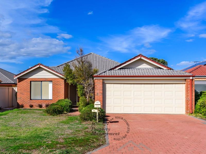 11 Springdale Boulevard, Secret Harbour WA 6173