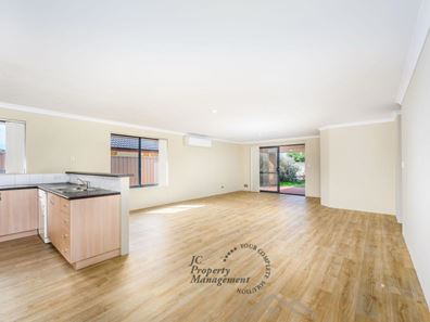11 Springdale Boulevard, Secret Harbour WA 6173