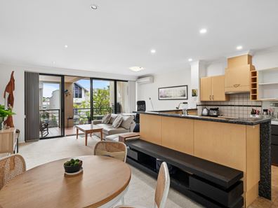 203/4-6 Doepel Street, North Fremantle WA 6159