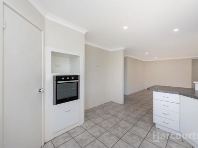 12 Prentice Way, Lakelands WA 6180