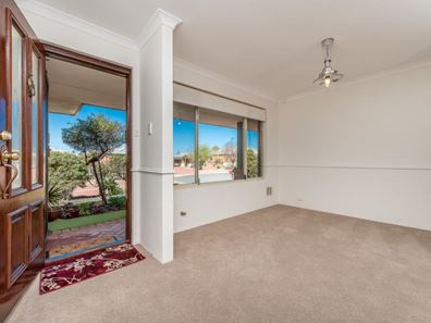 11 Hunn Court, Quinns Rocks WA 6030