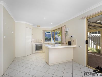 17 Mildwaters Place, Mount Tarcoola WA 6530