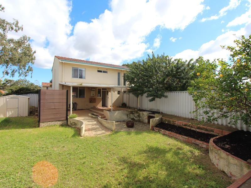 9H Shalford Way, Girrawheen WA 6064