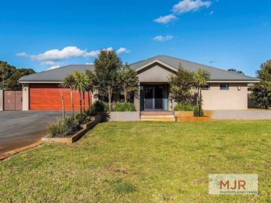 4 Algeri Link, Oakford WA 6121