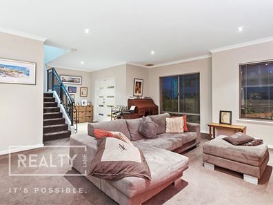 4 Fenian Pass, Hillarys WA 6025