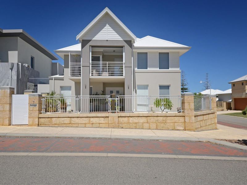 7 Portrush Way, Mindarie WA 6030