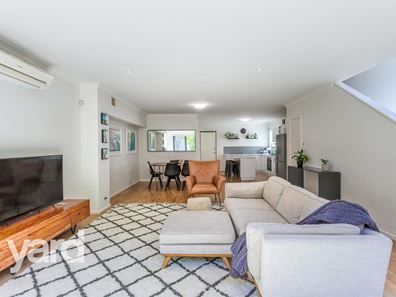 1/131 View Terrace, Bicton WA 6157