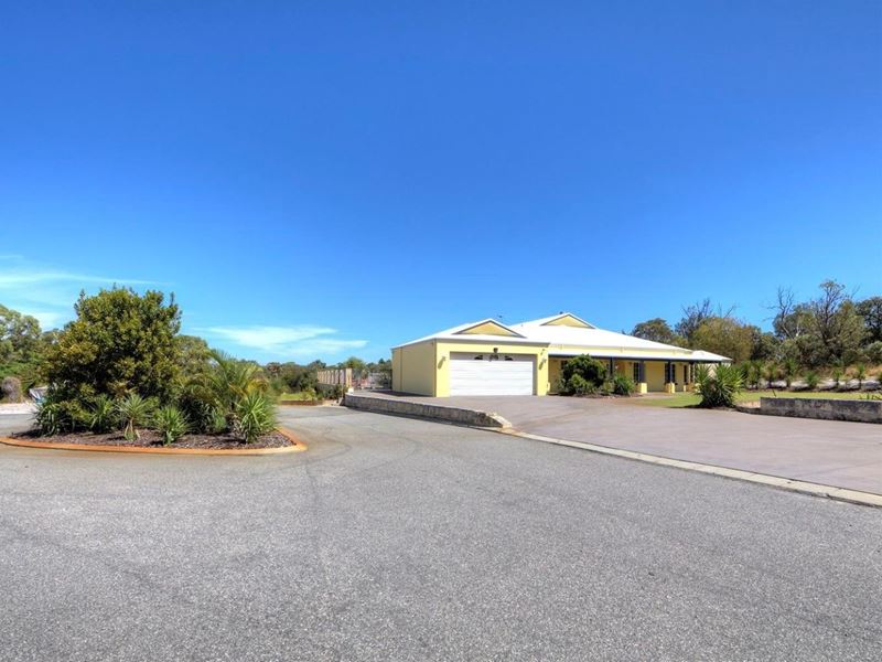 204 Rowley Rd, Wandi